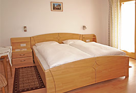 Schlafzimmer - Wohnung Typ A - Dorf Tirol
